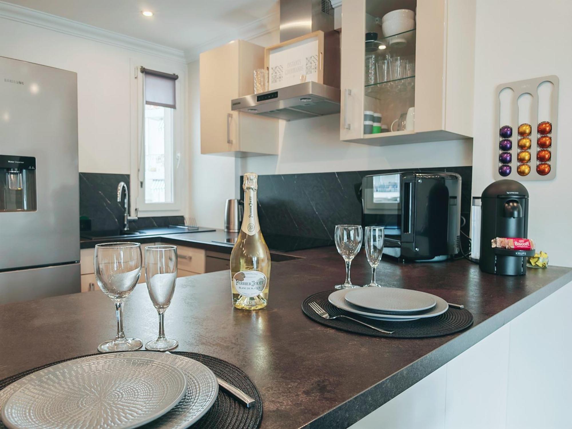 Magnifique Appartement Le Cannet,Cannes, Parking, Wifi Exteriör bild